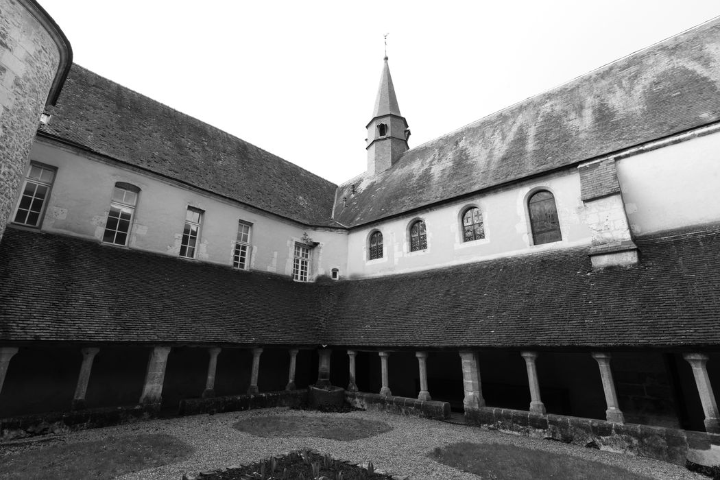 cloître, galeries ouest et sud