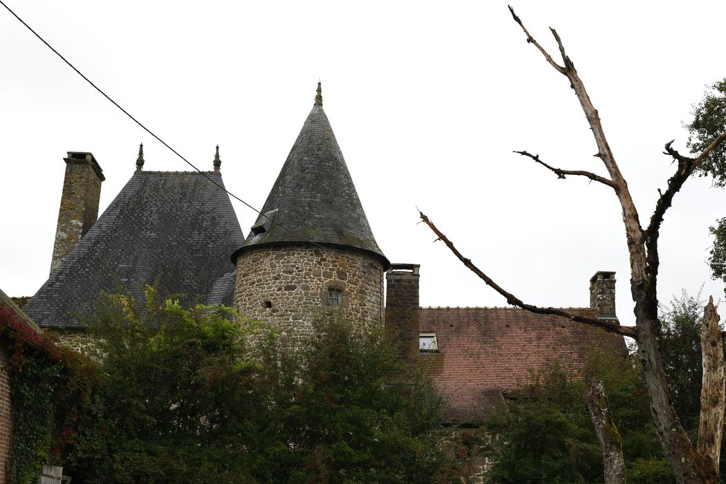 tour situé au nord