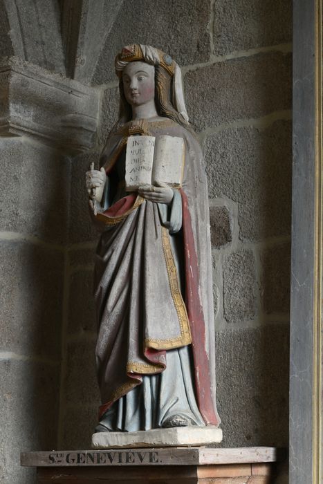 statue : Sainte Catherine