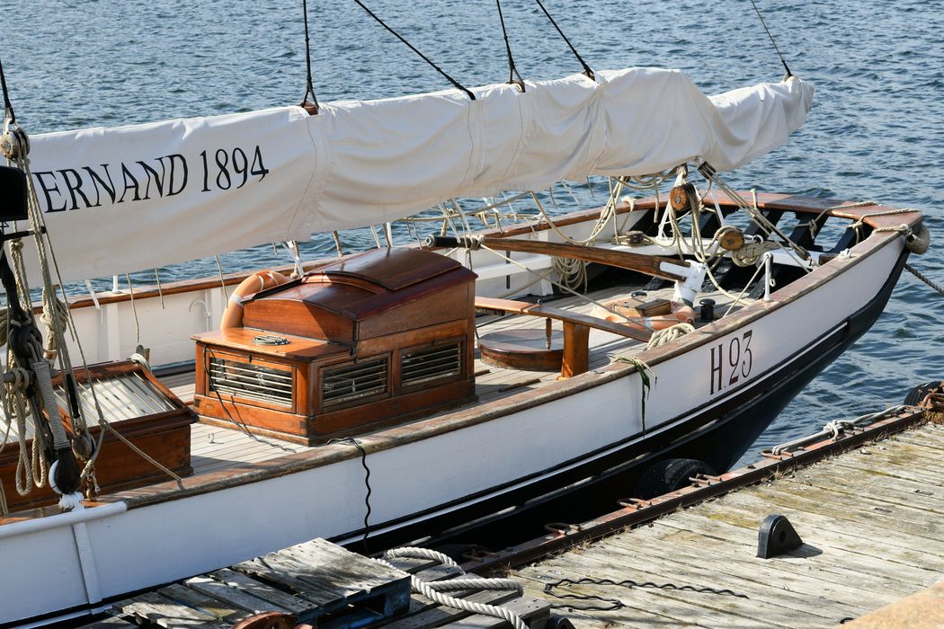 bateau de service, bateau pilote (cotre H 23) dit Marie Fernand