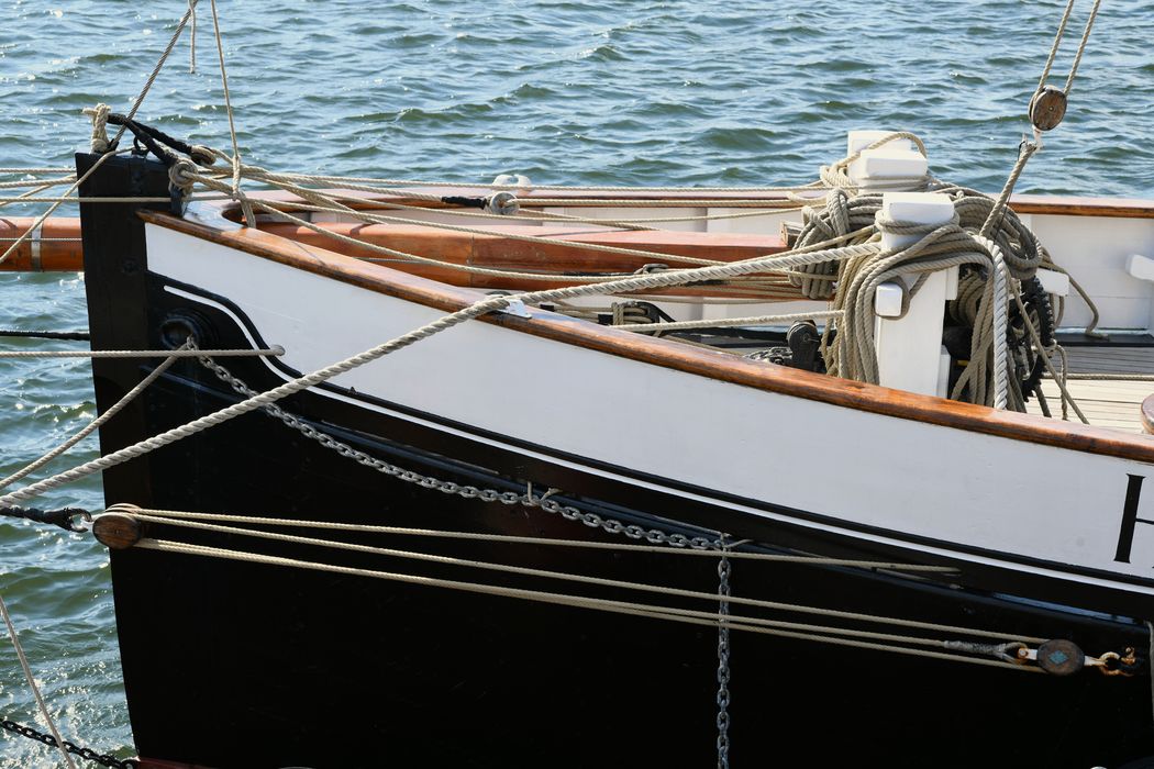 bateau de service, bateau pilote (cotre H 23) dit Marie Fernand