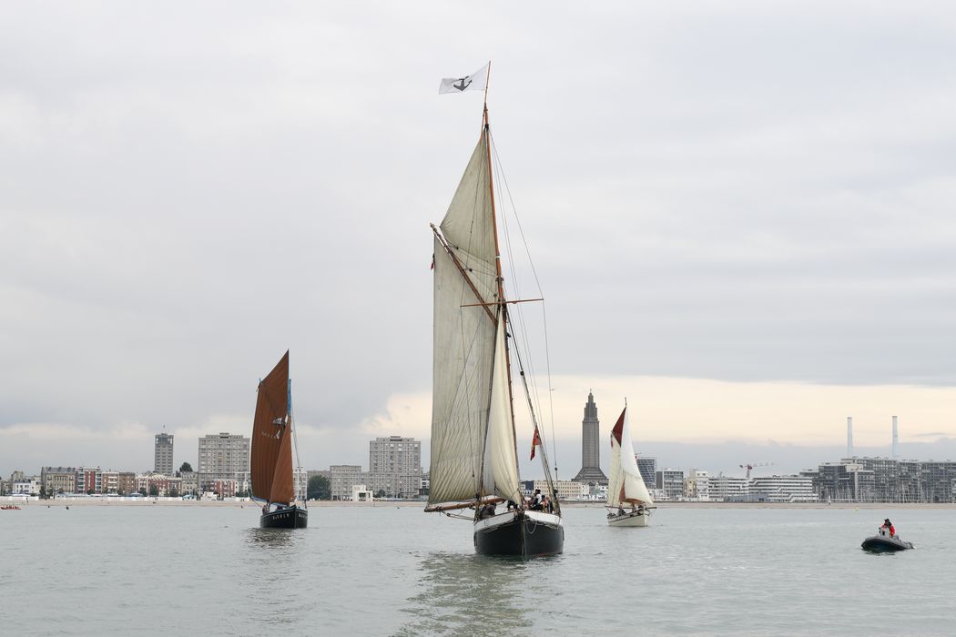 bateau de service, bateau pilote (cotre H 23) dit Marie Fernand