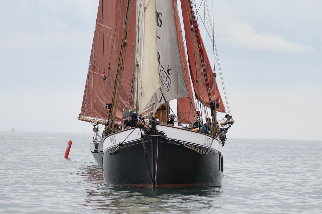 bateau de service, bateau pilote (cotre H 23) dit Marie Fernand