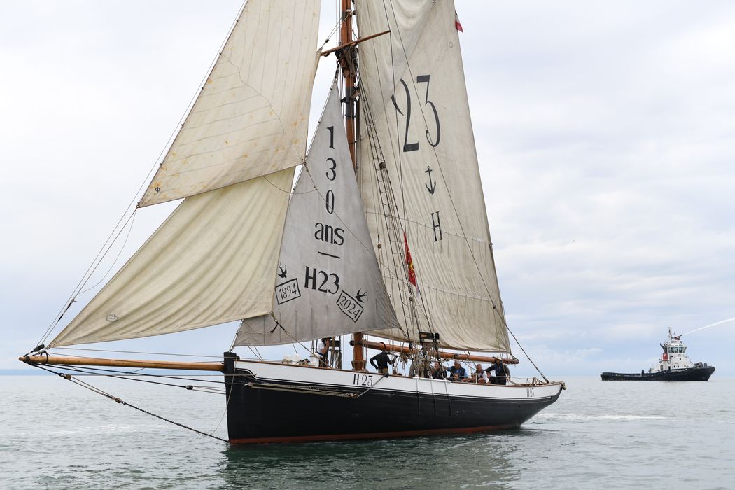 bateau de service, bateau pilote (cotre H 23) dit Marie Fernand