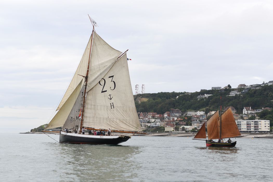 bateau de service, bateau pilote (cotre H 23) dit Marie Fernand