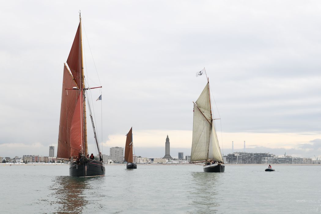 bateau de service, bateau pilote (cotre H 23) dit Marie Fernand