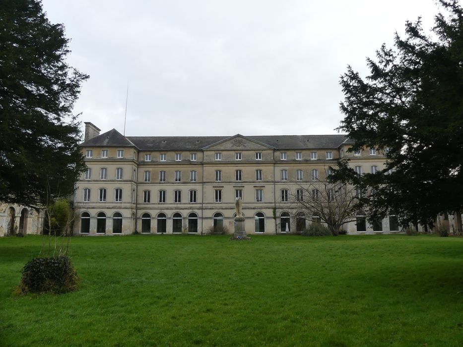 séminaire, façade ouest