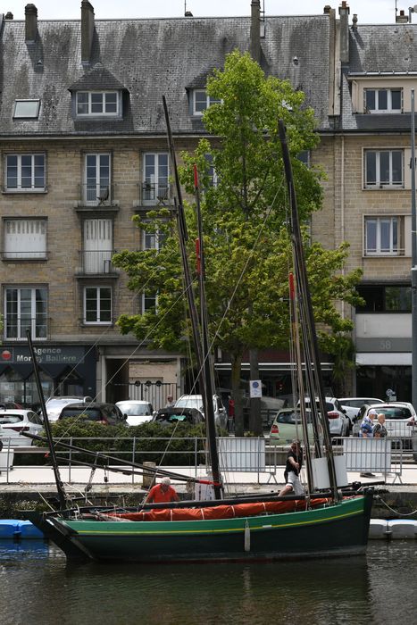 bateau de pêche aux casiers (vaquelotte, bourcet-malet) dit Reine des Flots