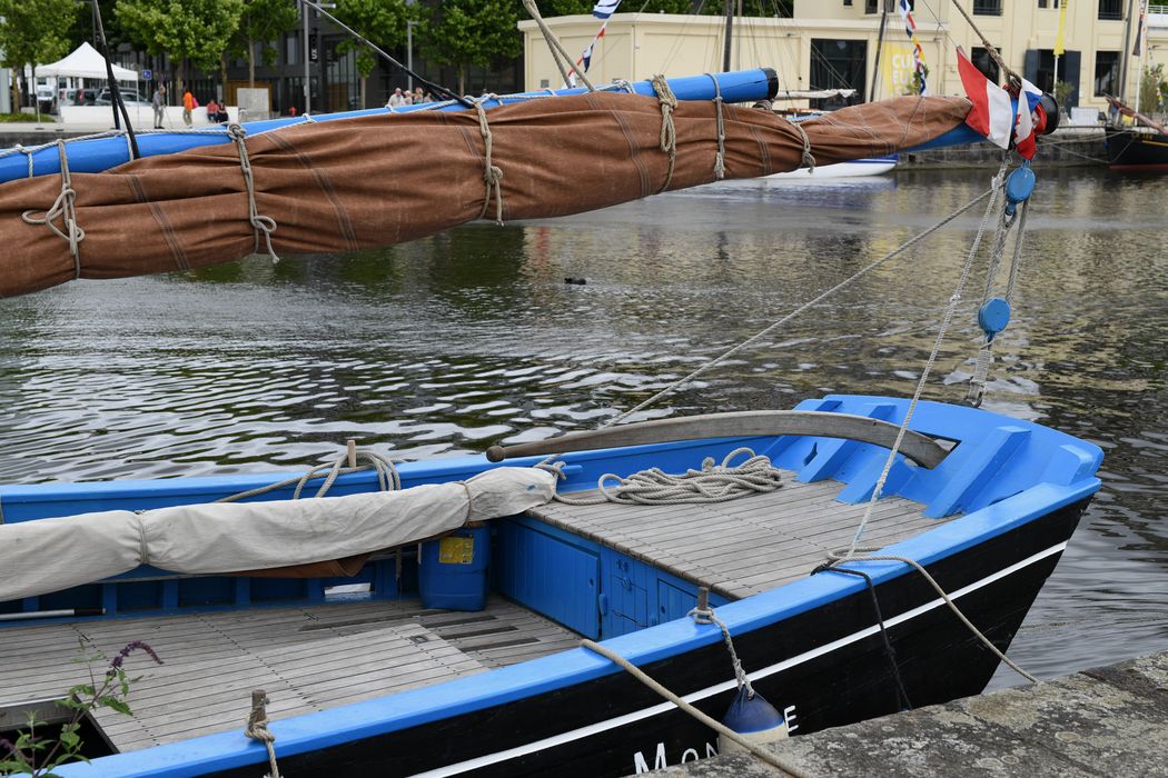 bateau : coquillier dit François-Monique