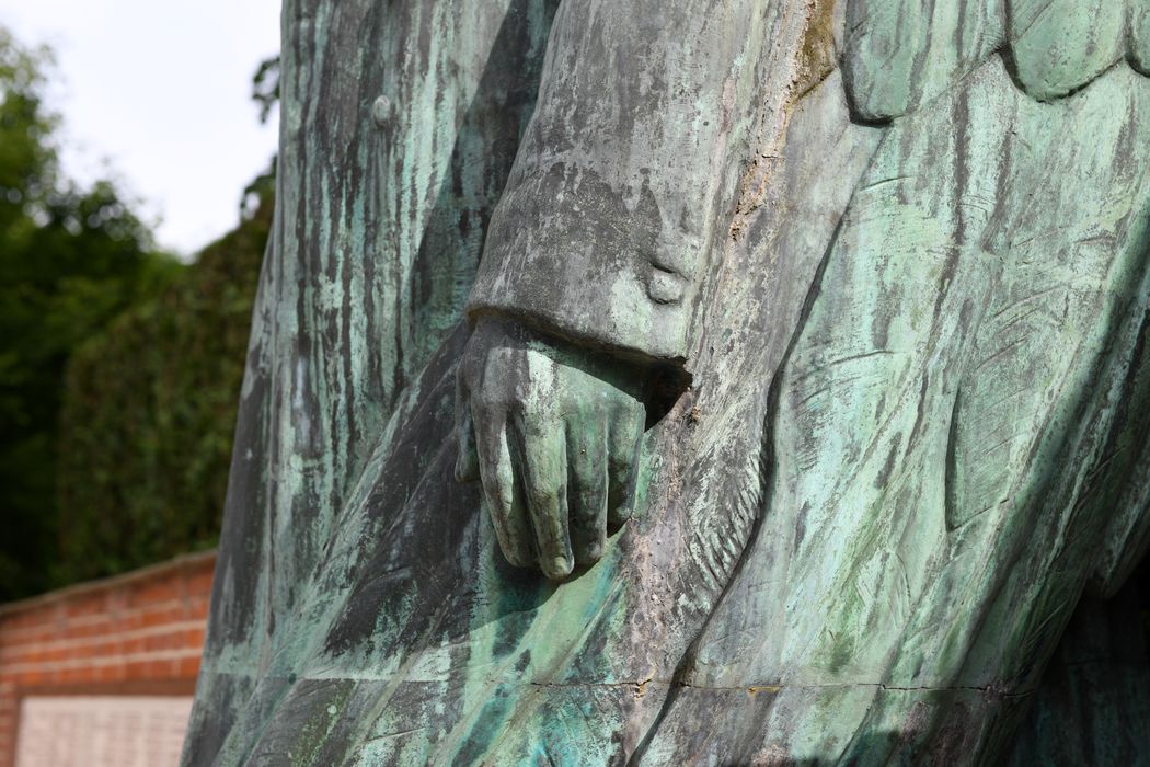 détail de la sculpture