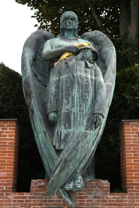 vue partielle du monument