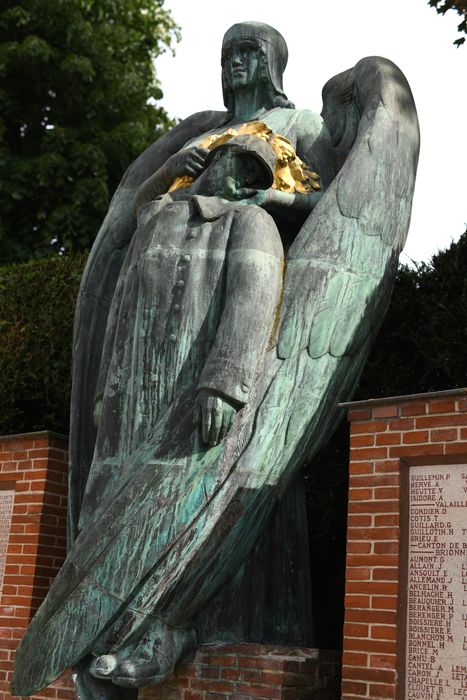 vue partielle du monument