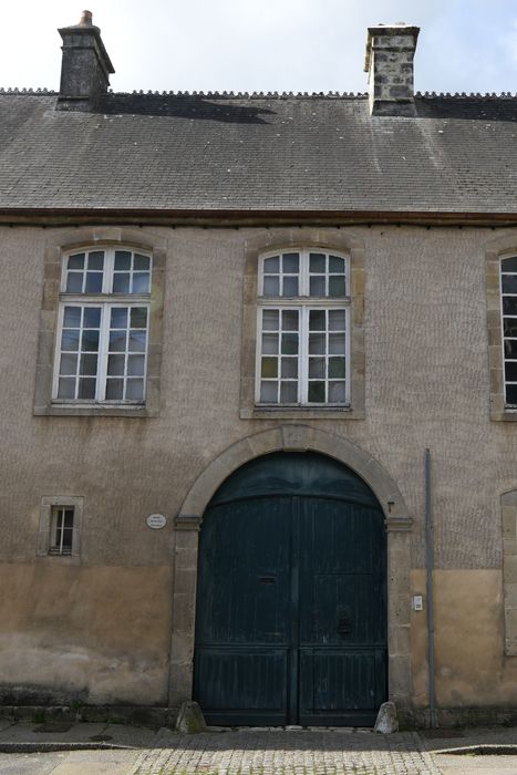 portail d’accès sur rue