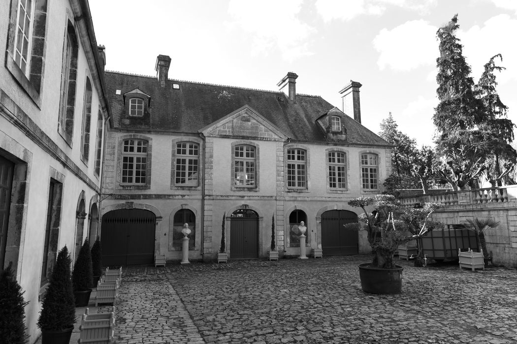 façade nord sur la cour d’honneur