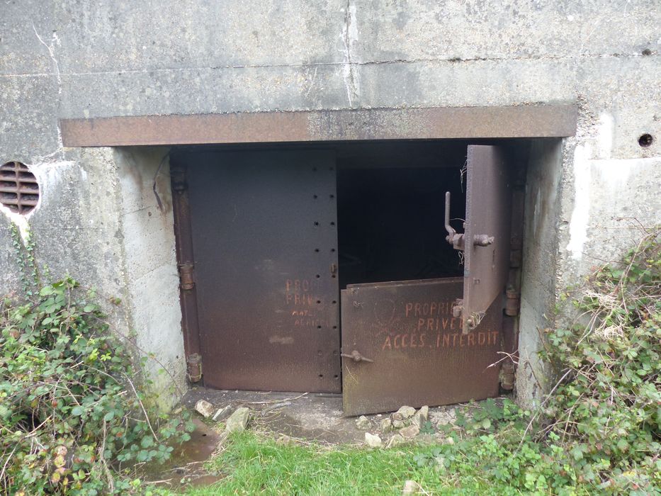 vantaux de porte du blockhaus