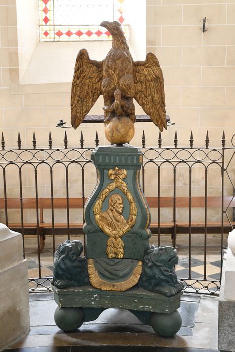 aigle-lutrin
