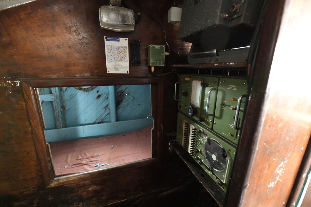 bateau de pêche (chalutier de pêche) dit Jacques-Louise