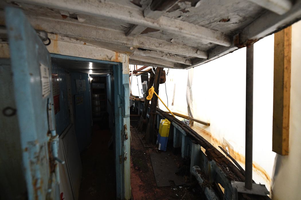 bateau de pêche (chalutier de pêche) dit Jacques-Louise