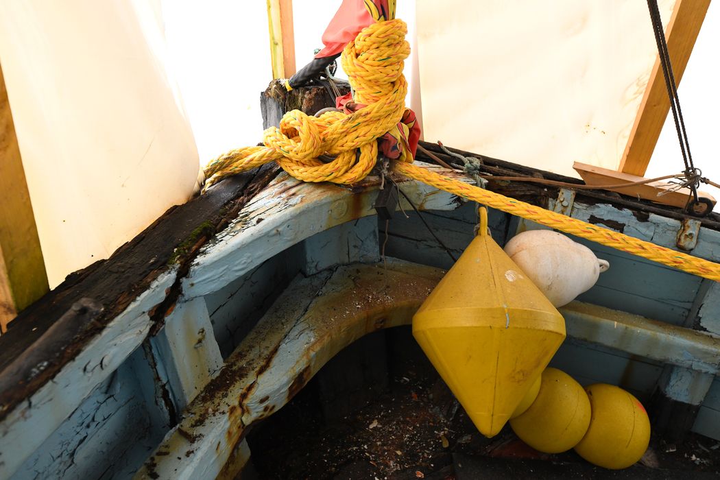 bateau de pêche (chalutier de pêche) dit Jacques-Louise