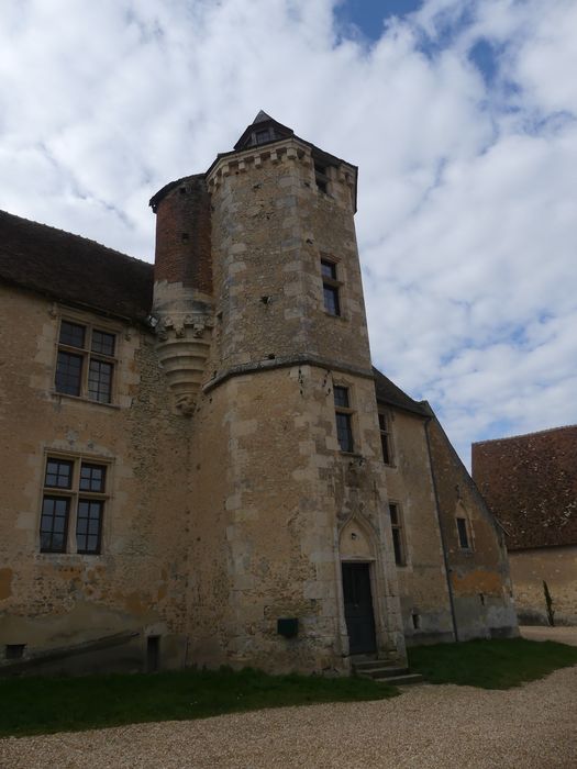 logis, façade est