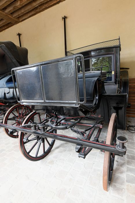 milord fermé dit cab à la française ou cabriolet à quatre roues