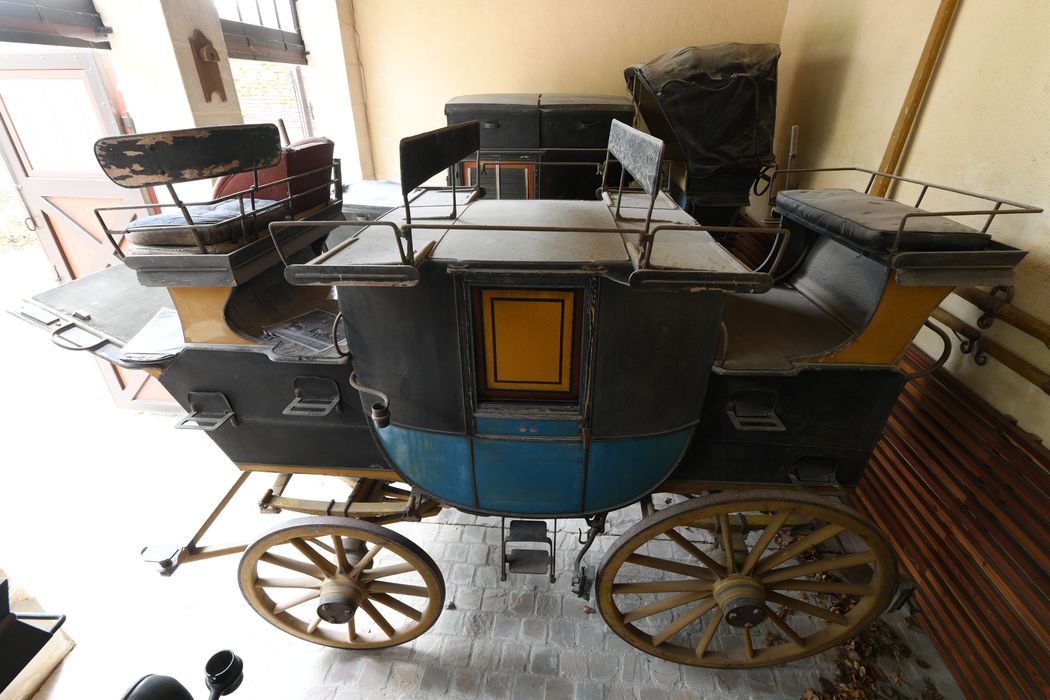 voiture hippomobile : drag