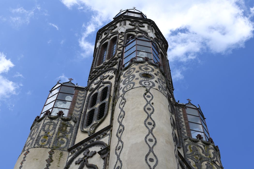 clocher, angle sud-ouest