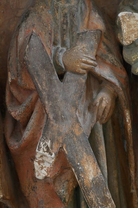 bas-relief : Le Christ entouré des douze apôtres, détail d’une statuette (saint André)