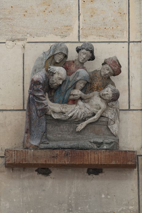 bas-relief : La Mise au tombeau