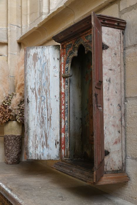 armoire à statue