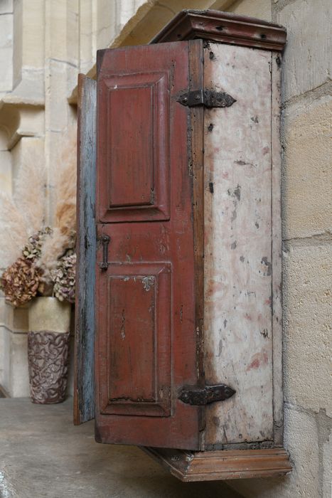 armoire à statue