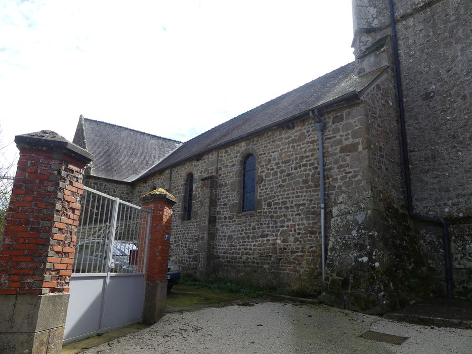 façade latérale nord-est, vue partielle