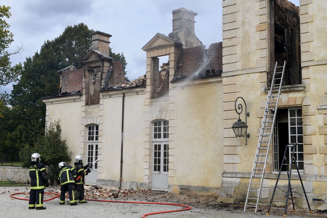 façade sud-ouest, vue partielle (extrémité nord)