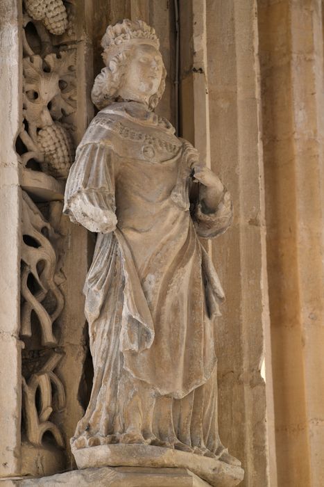 Statue : Saint Louis ?