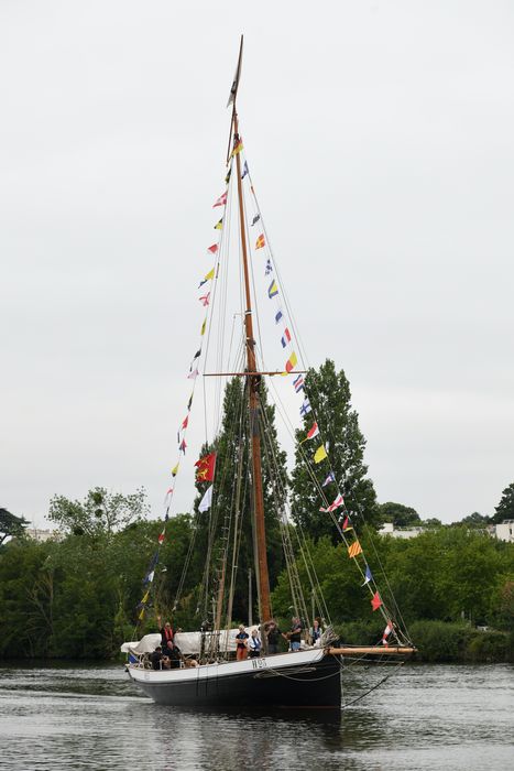 bateau de service, bateau pilote (cotre H 23) dit Marie Fernand