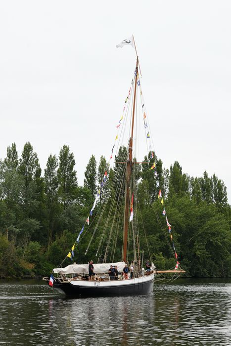 bateau de service, bateau pilote (cotre H 23) dit Marie Fernand
