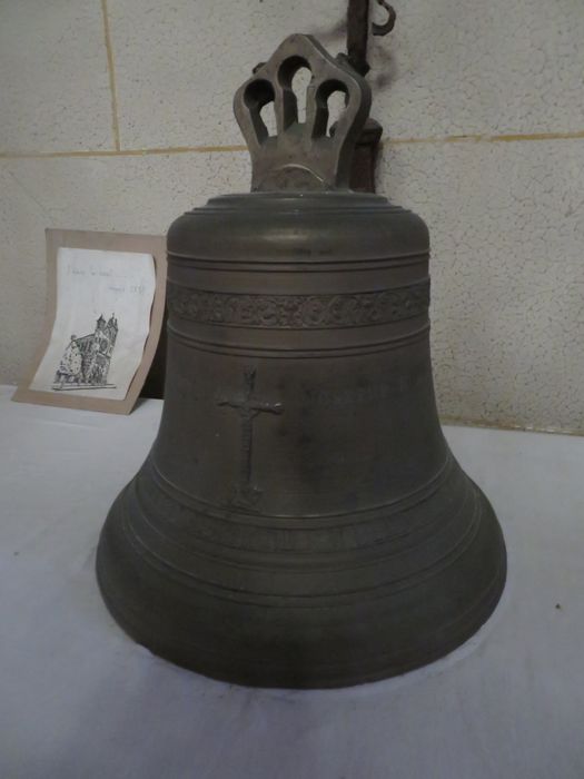 cloche - © Ministère de la Culture (France), Direction Régionale des Affaires Culturelles des Hauts-de-France – Tous droits réservés 
