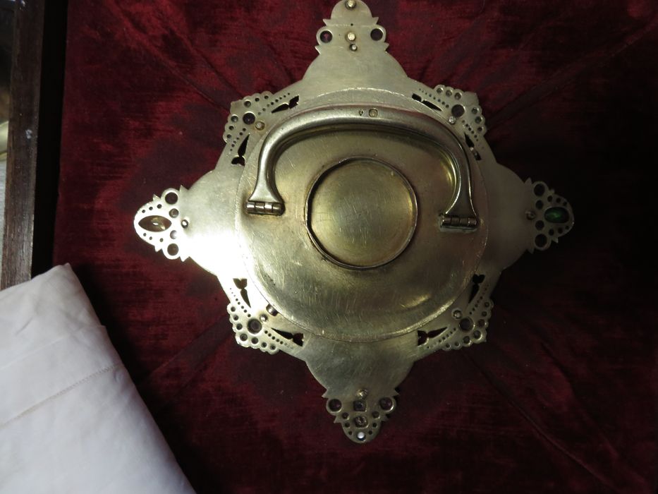 reliquaire du Saint-Sang, revers