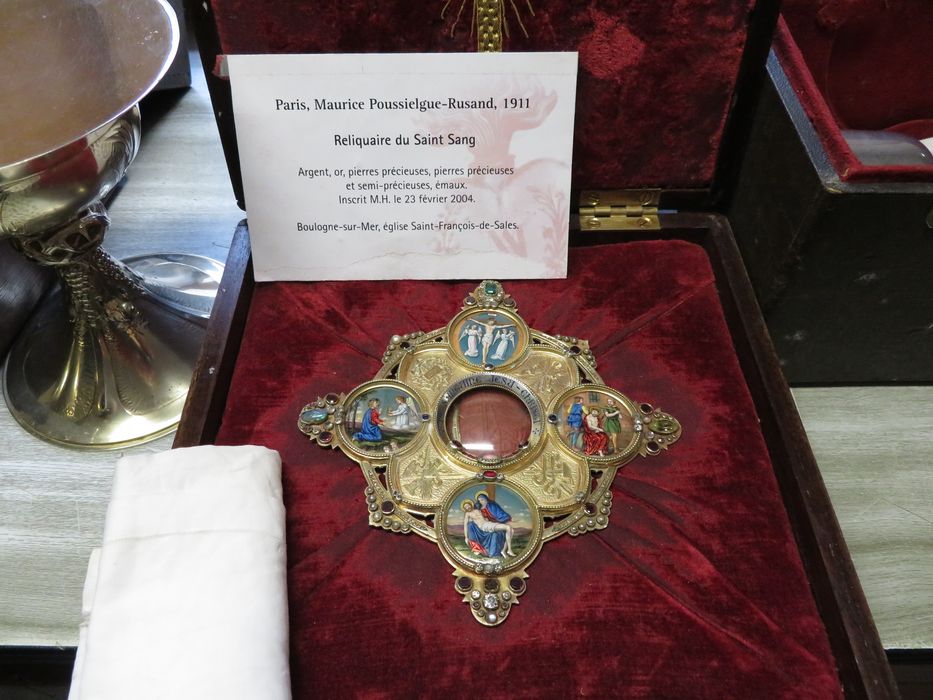 reliquaire du Saint-Sang
