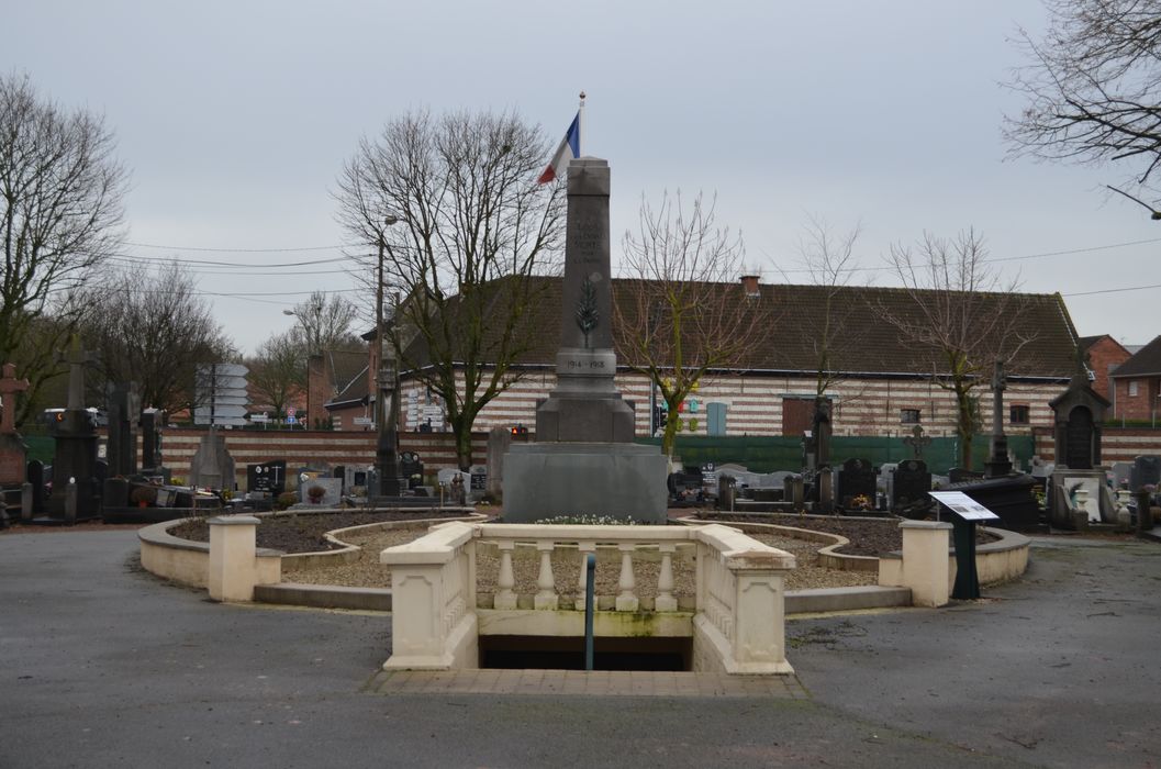 vue générale du monument en surface