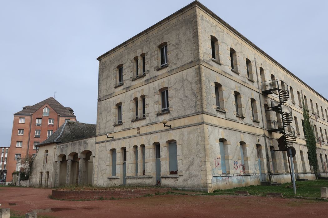vue partielle des façades