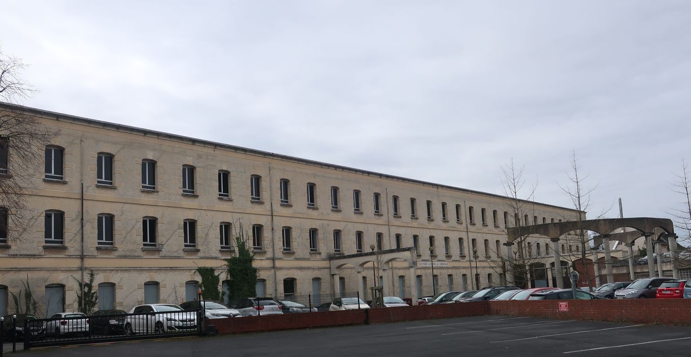 vue partielle des façades