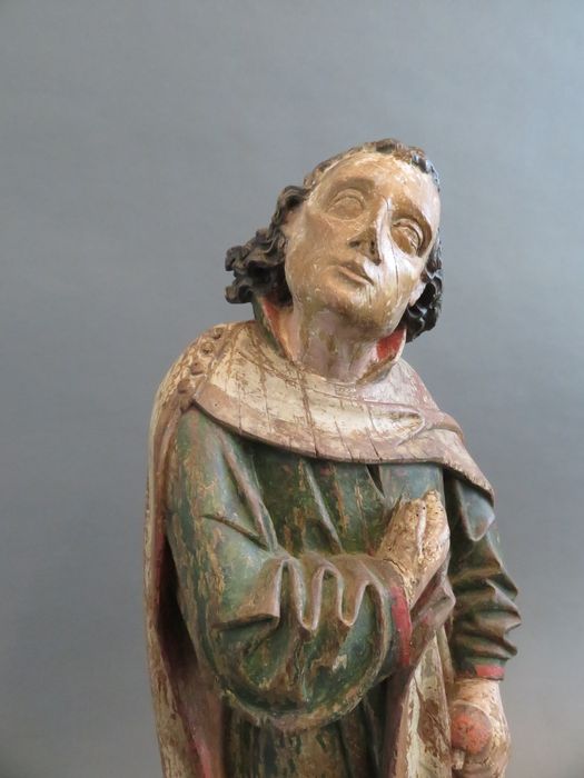 statue : saint Jean, vue partielle