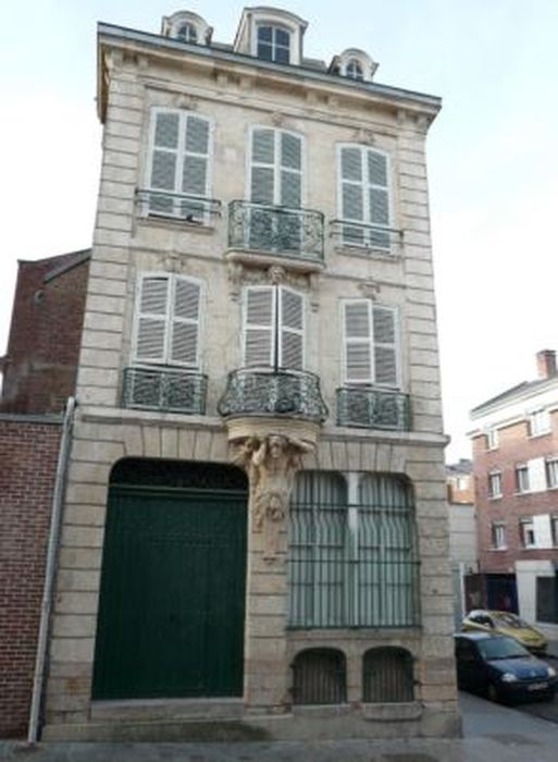 façade sur rue