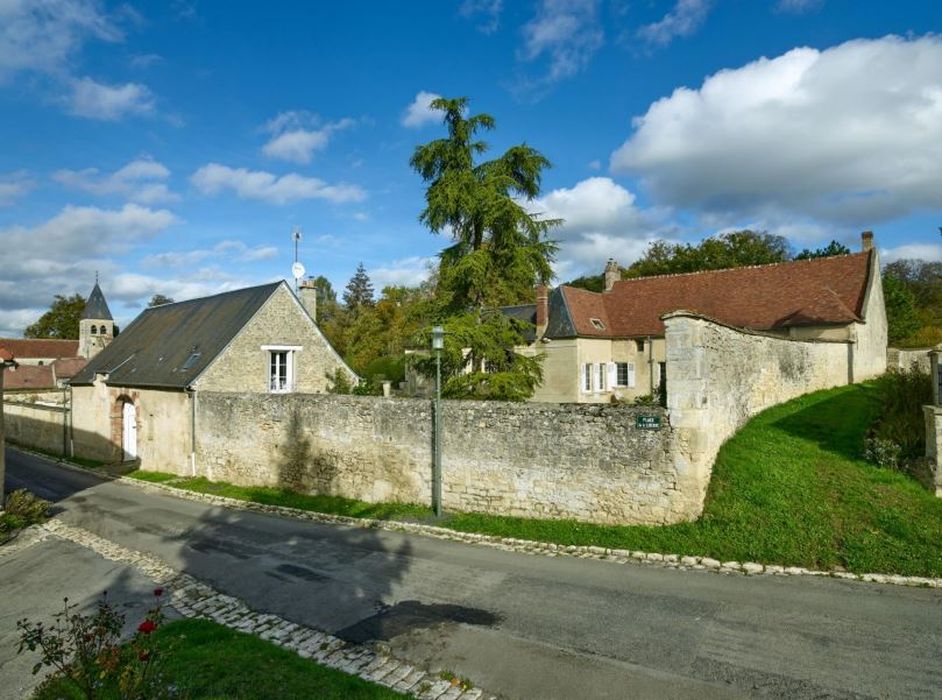 vue partielle des bâtiments depuis le Sud-Ouest
