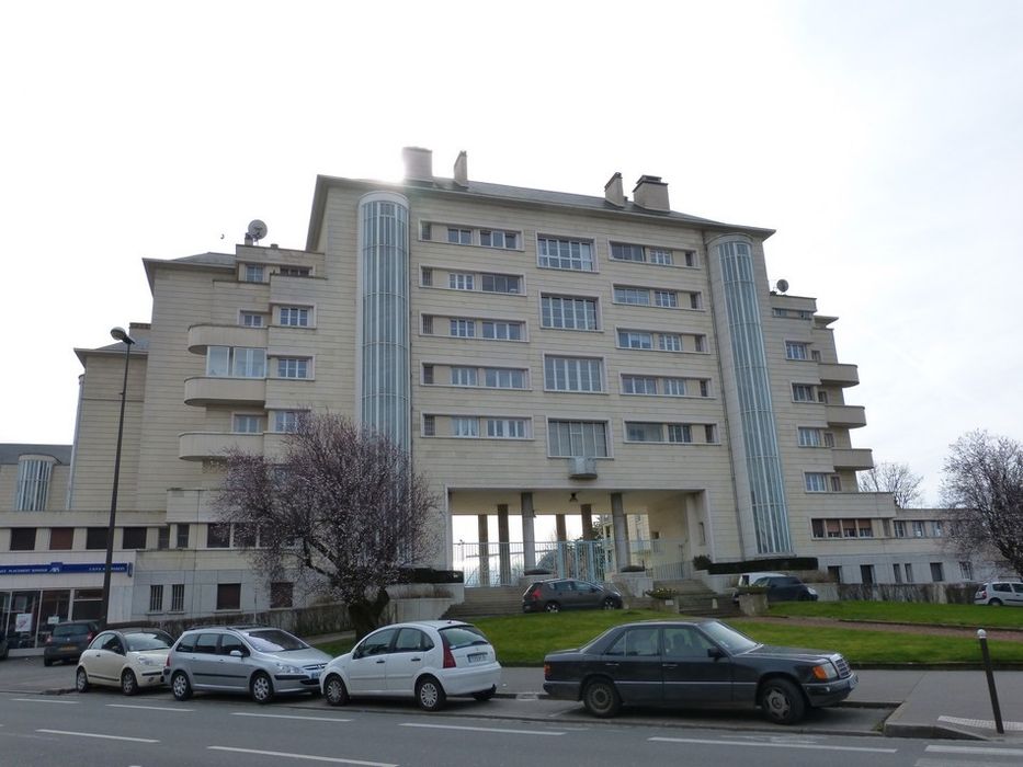 bâtiment central, façade nord