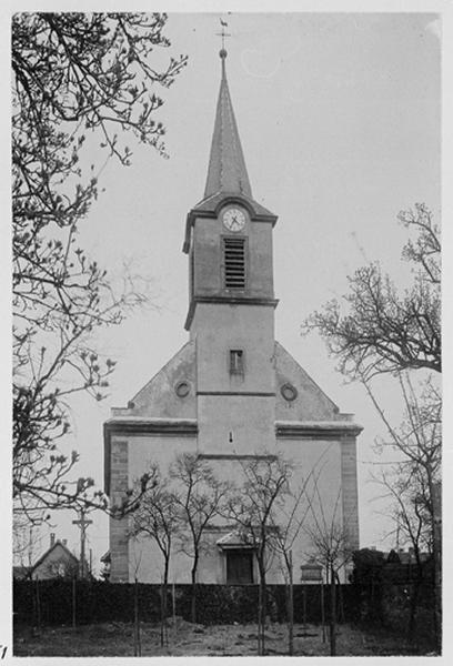 Façade ouest, vue d'ensemble.