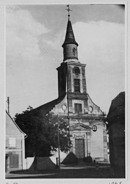 Façade ouest, vue d'ensemble.