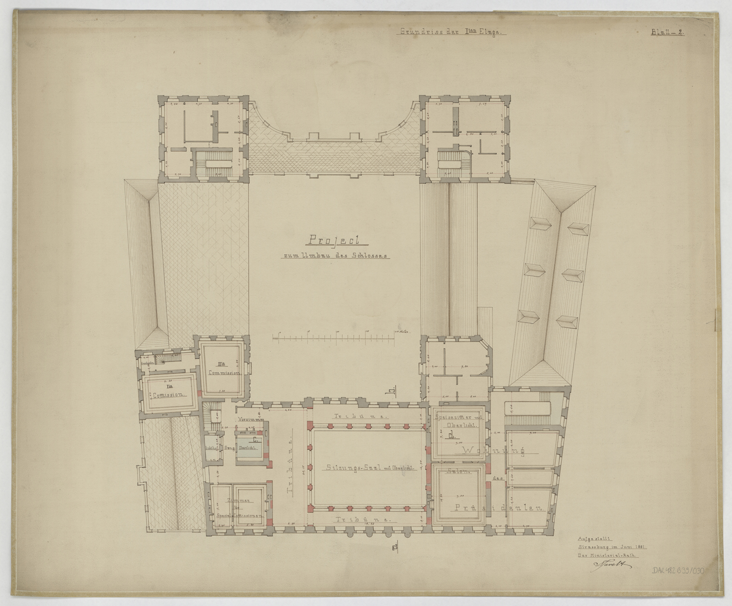 Projet de reconstruction et de réaménagement, plan de masse du premier étage.