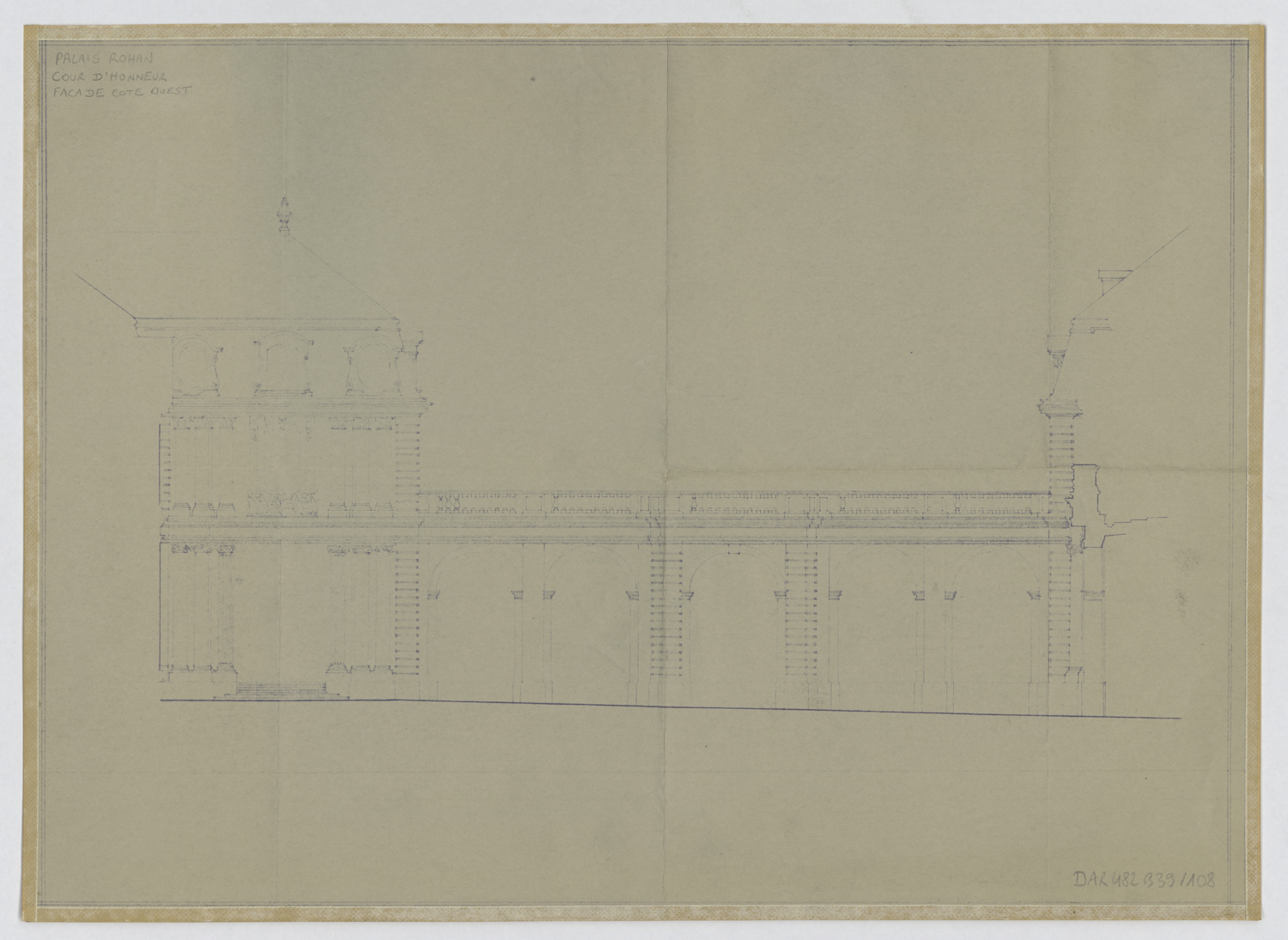 Cour d’honneur, élévation de la façade ouest.